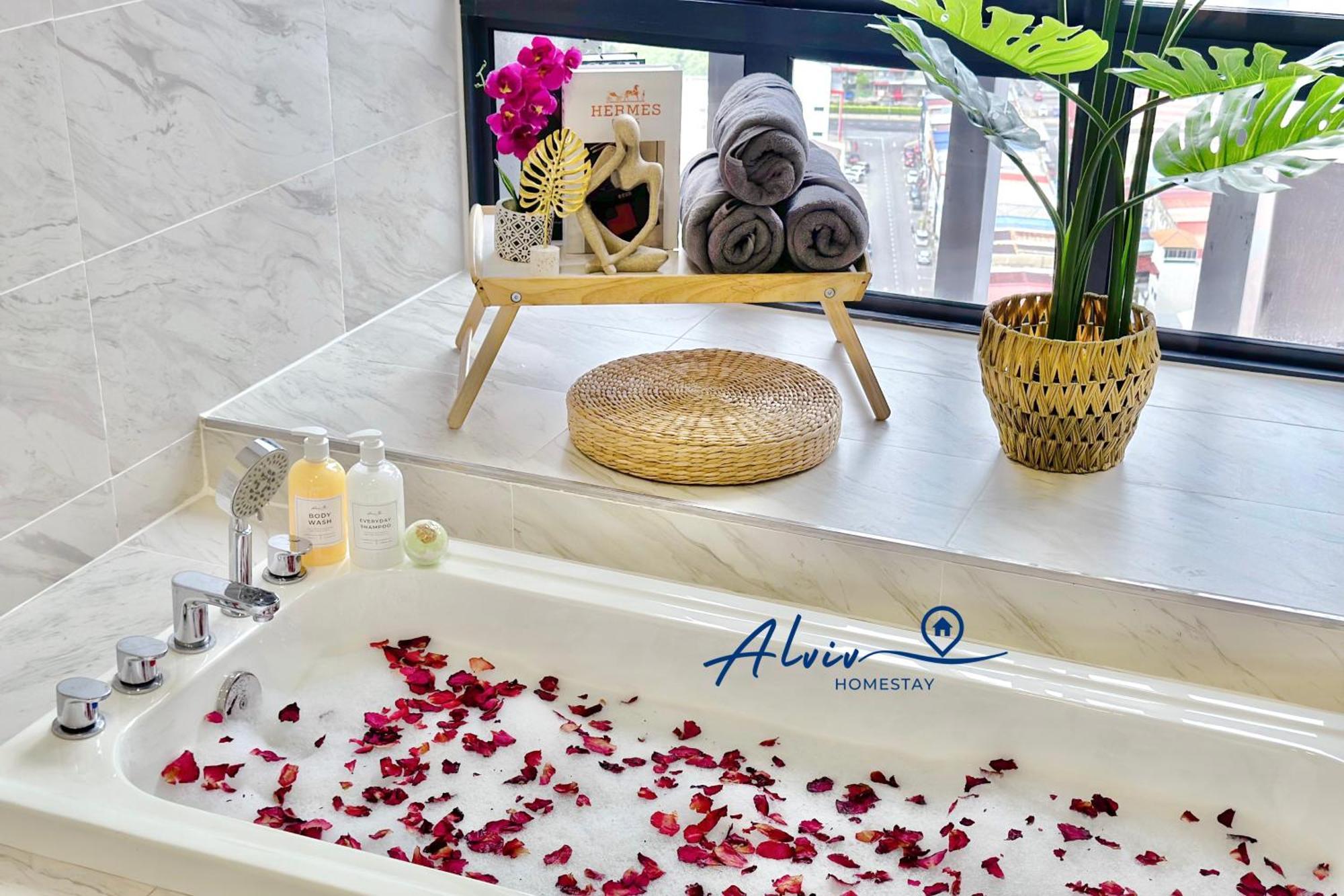 New! Romantic Honeymoon Imperio Bathtub/4 Pax/game/melakaraya Pangsapuri *